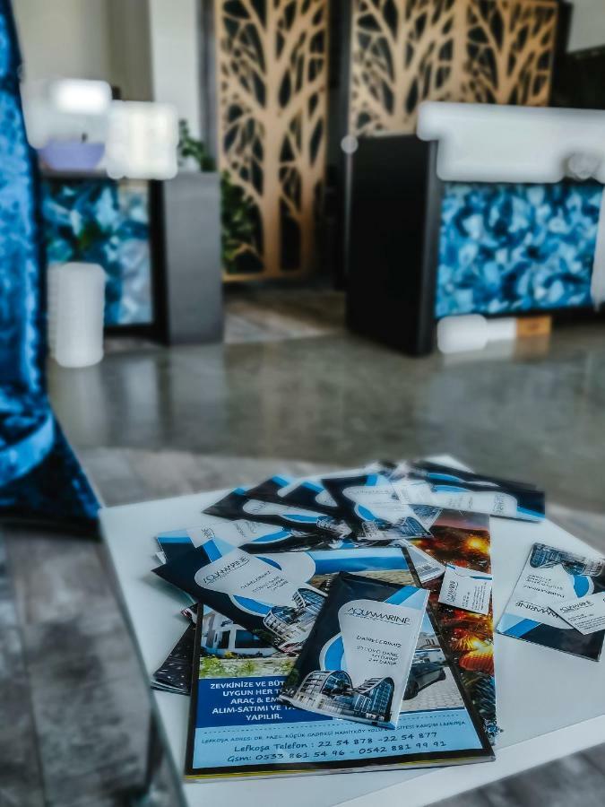 Aquamarine Luxury Residence 凯里尼亚 外观 照片